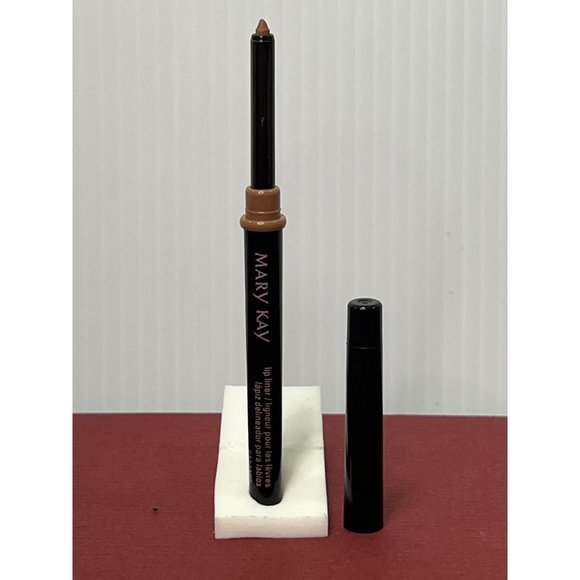 Mary Kay - Lip Liner - Caramel - Picture 1 of 6